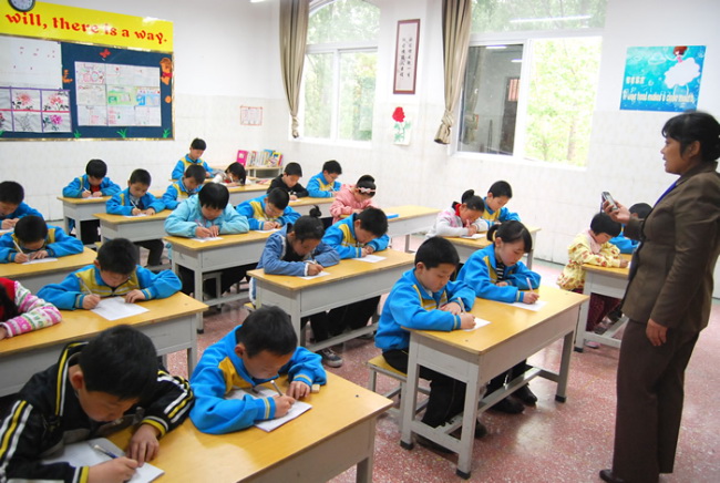 洛陽東方外國語學校小學部口算比賽