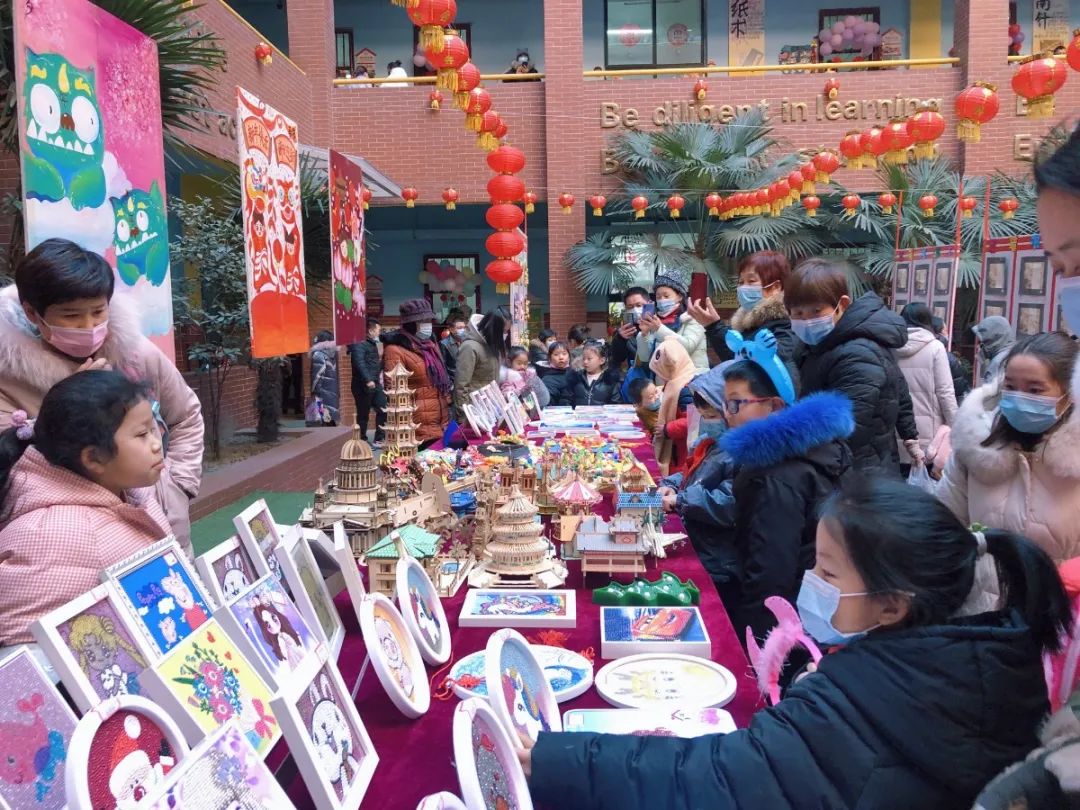 「心有家國，情系東外 」洛陽東外元旦文藝匯演圓滿落幕