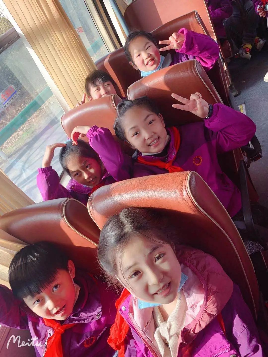 遇見春天 感受牧場生命能量—洛陽東外小學部研學系列活動(二)