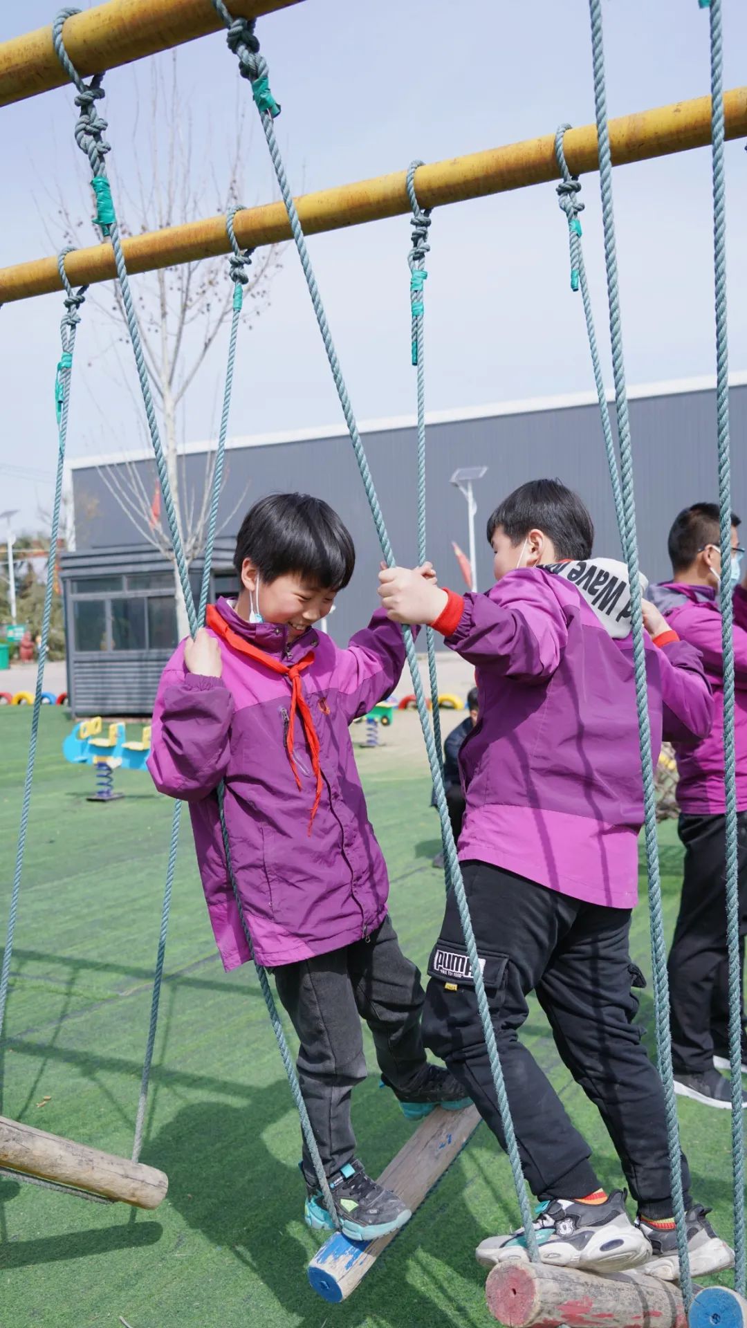 遇見春天 感受牧場生命能量—洛陽東外小學部研學系列活動(二)