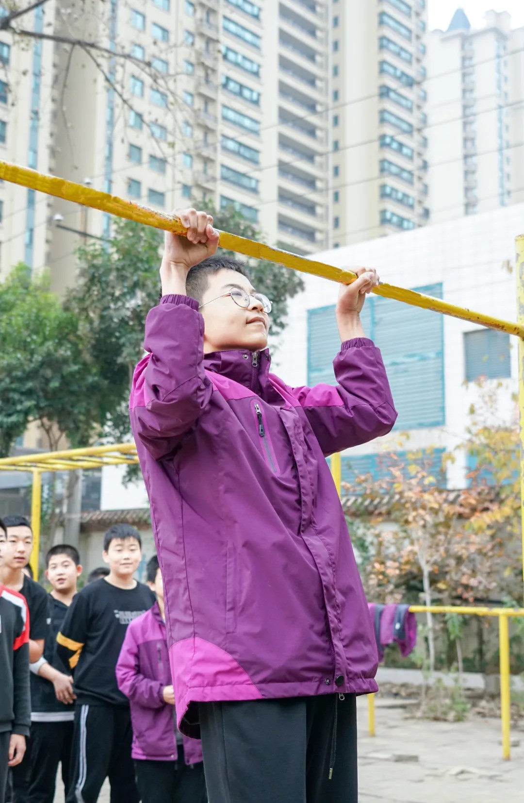 青春東外，強(qiáng)國有我丨洛陽東外初中部體質(zhì)健康達(dá)標(biāo)運(yùn)動(dòng)會(huì)