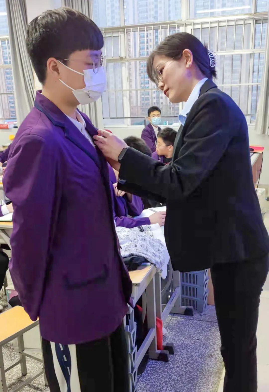心存凌云志，一起向未來丨洛陽(yáng)東外2022中考線上百日沖刺誓師大會(huì)