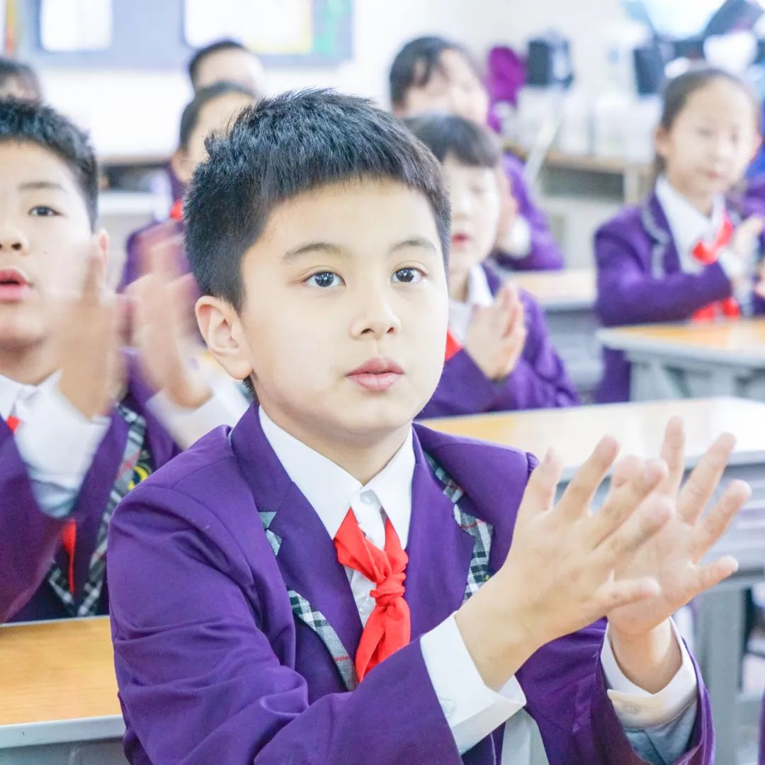 「寓教于樂 巧學古詩」東外小學部巧借撲克牌玩轉(zhuǎn)古詩詞系列活動