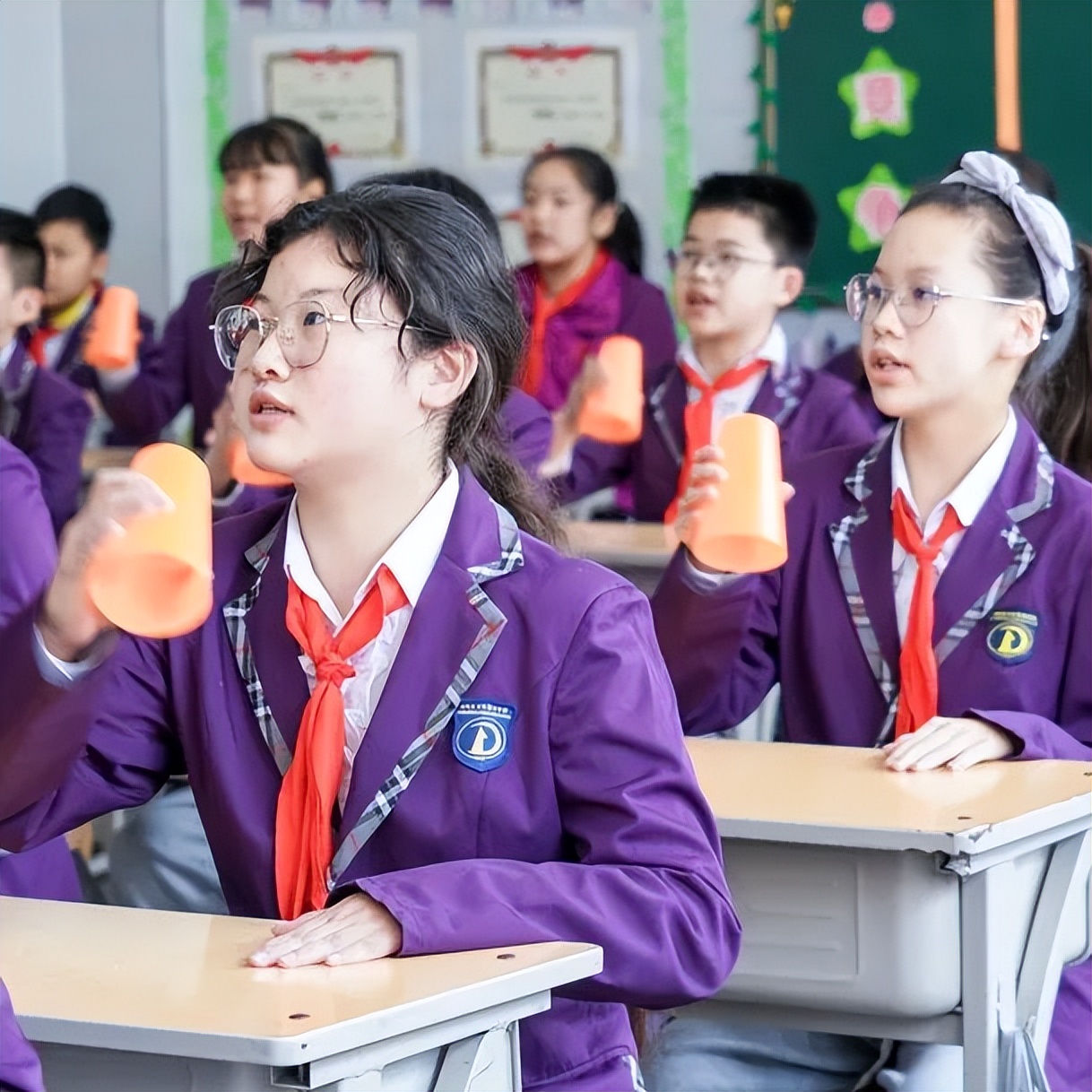 「寓教于樂 巧學古詩」東外小學部巧借撲克牌玩轉(zhuǎn)古詩詞系列活動